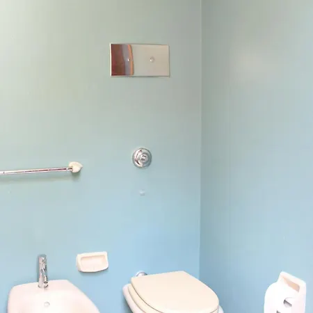 Modernist With Private Sea Access Nyaraló Porticello