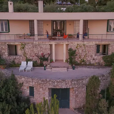 Modernist With Private Sea Access * Porticello